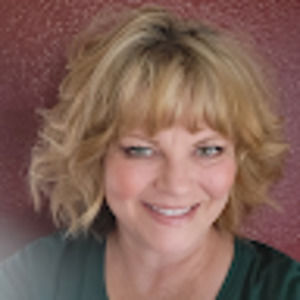 Meet your Posher, Kellie